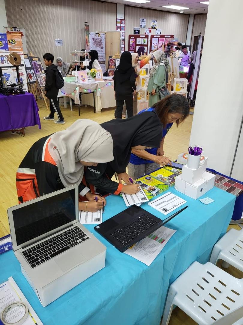 ACE Language Centre 공식 갤러리의 접수 공간 사진